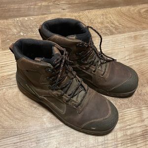 Irish setter work books size 12